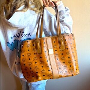 MCM Large Visetos Liz reversible tote